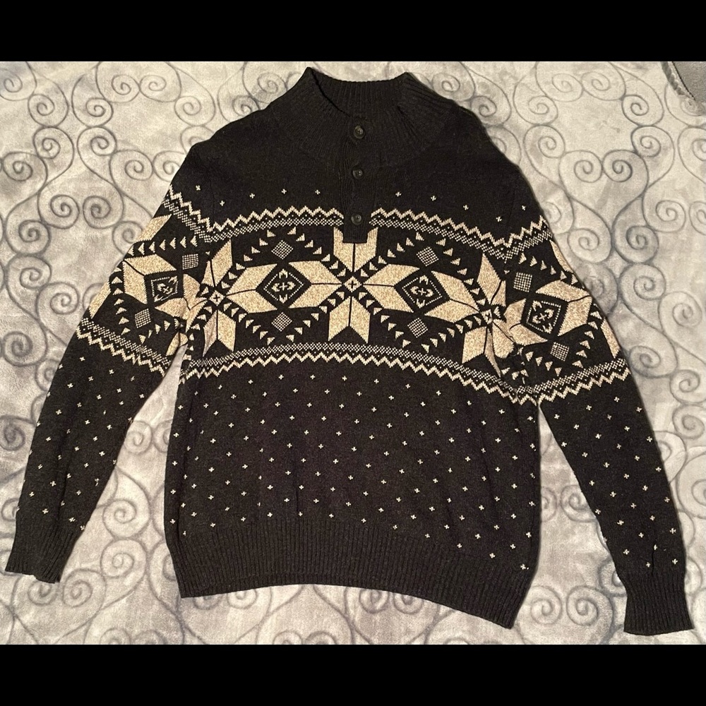 American Eagle Button Quarter Zip Sweater!